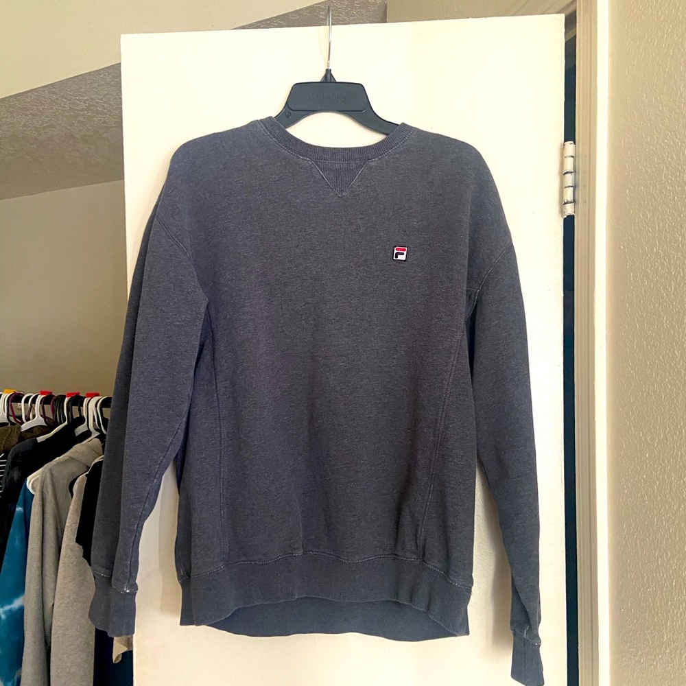 ***SOLD*** Vintage Gray Fila Crew Sweatshirt